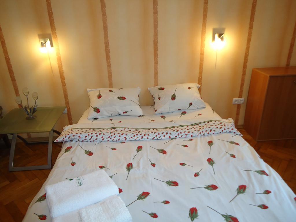 Rentday Apartments - Kiev Szoba fotó